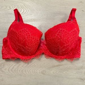 Victoria’s Secret Dream Angel’s Lace Demi Bra